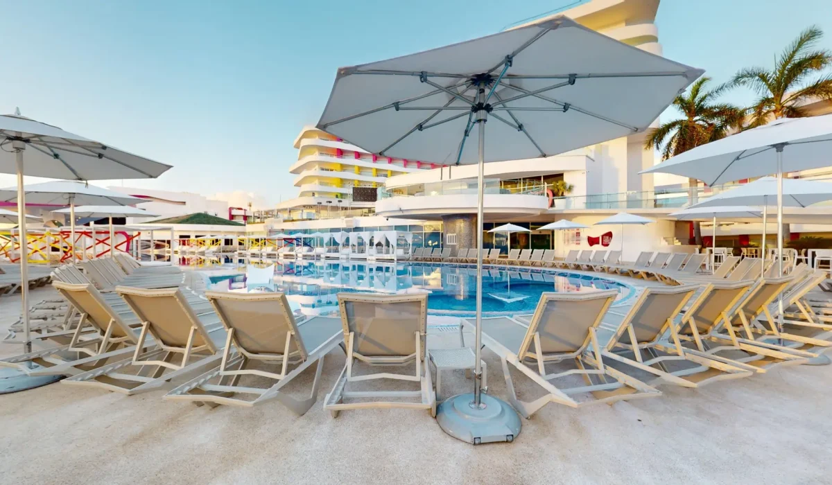 6696e008b299f255445392